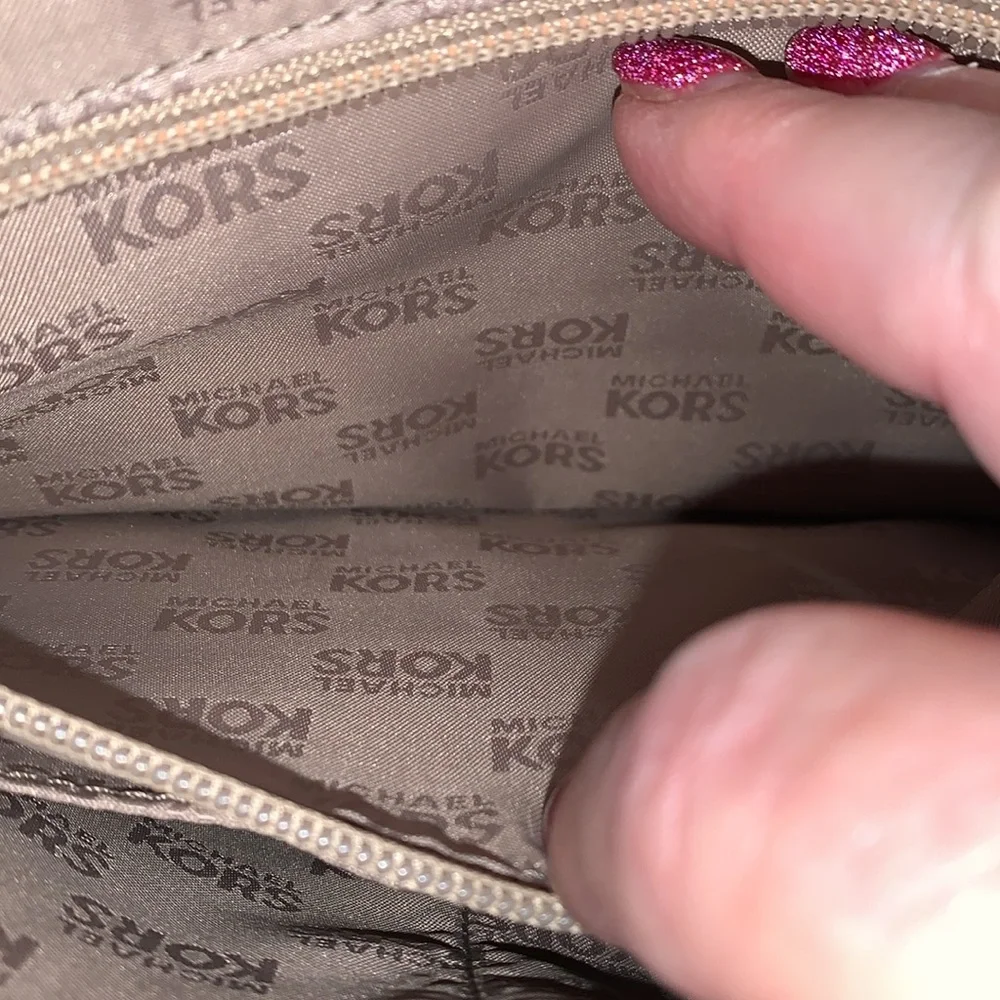 Michael Kors Handbag. Pink
